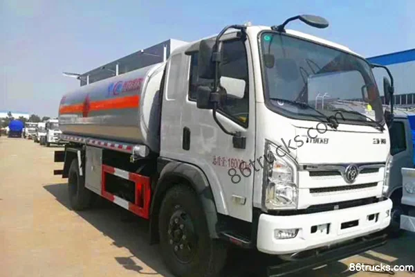Chengliwei Chengliwei Sanhuan Shitong Chassis fuel tanker truck