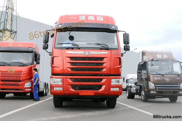 FAW Jiefang Qingdao Tian V heavy truck 350 hp 6X4(10 wheels) hazardous material tractor truck Exterior (2) | 86Trucks