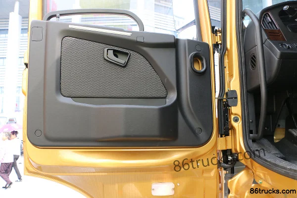Hualing Hanma H9 480 ch 6X4(10 roues) tracteur routier pour matières dangereuses Cabine (1) | 86Trucks