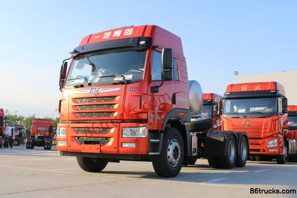 FAW Jiefang Qingdao HanV Heavy Truck 336hp 6X4(10 wheels) LNG Tractor Truck Exterior (3) | 86Trucks