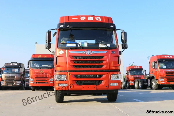 FAW Jiefang Qingdao HanV Heavy Truck 336hp 6X4(10 wheels) LNG Tractor Truck Exterior (2) | 86Trucks