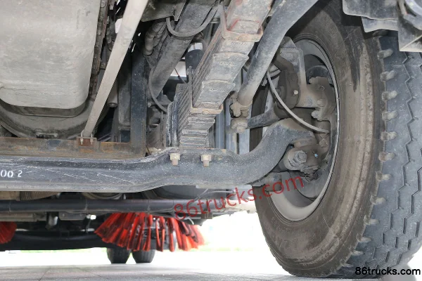 Hualing Hanma H6 220 ch 4X2(6 roues) camion balayeur Châssis (3) | 86Trucks