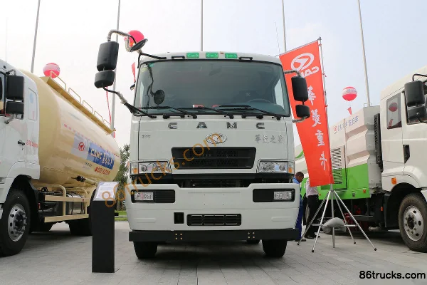 Hualing Star 270 hp 6X2(8 wheels) Truck-mounted Crane Exterior (2) | 86Trucks