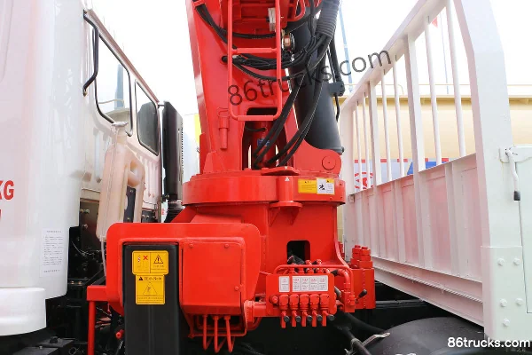 Hualing Star 270 hp 6X2(8 wheels) Truck-mounted Crane Body (2) | 86Trucks