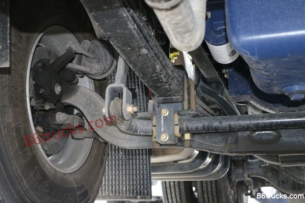 XCMG Hanfeng G7 500hp 6X4(10 wheels) Tractor Truck Chassis (2) | 86Trucks