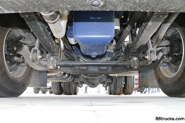 XCMG Hanfeng G7 500hp 6X4(10 wheels) Tractor Truck Chassis (1) | 86Trucks