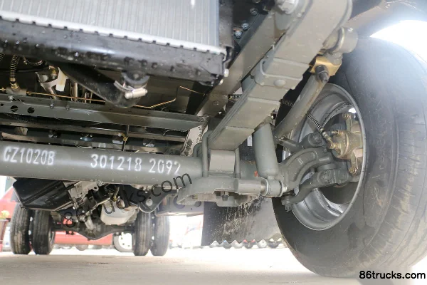 Sinotruk Wangpai W1 1.5L 102hp 4X2(6 wheels) Gasoline 2.8m Double Row Flatbed Mini Truck Chassis (3) | 86Trucks