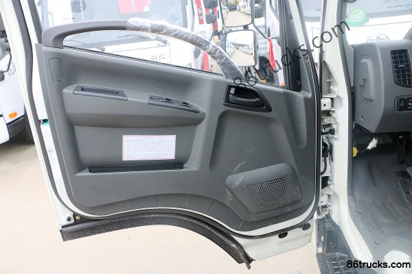 Foton Times H1 102 hp 4X2(6 wheels) 3.67m Single Row Van Light Truck Cab (1) | 86Trucks