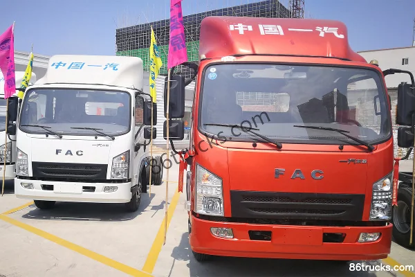 FAW Linghe Dongfangzhixing 117 hp 4X2(6 wheels) 4.18m single-row stake truck light truck Exterior (2) | 86Trucks