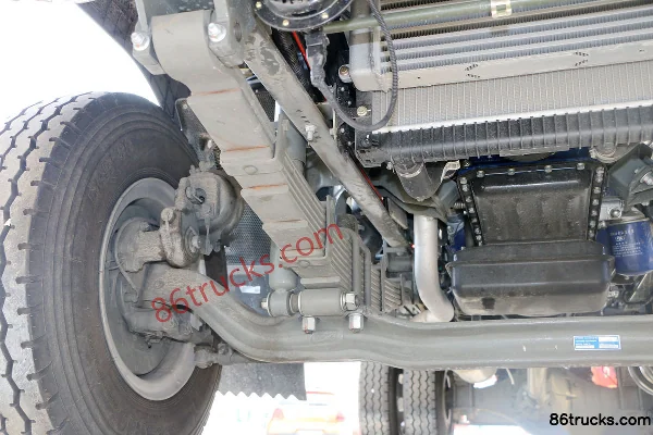 Sinotruk Wangpai 7 Series 95 hp 4X2(6 wheels) 3m dump truck Chassis (2) | 86Trucks