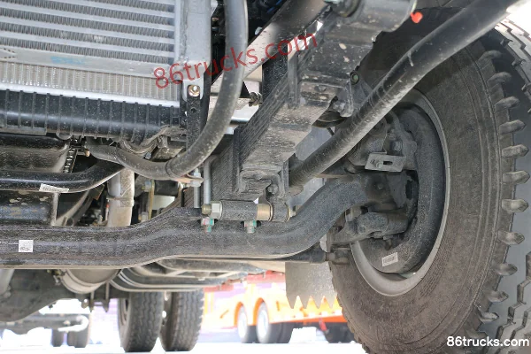Sinotruk HOWO Hanjiang 150 ch 4X2(6 roues) camion grue 3,4 m Châssis (3) | 86Trucks