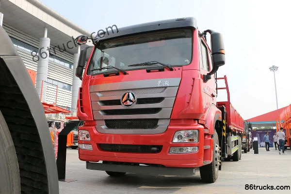 Sinotruk Sinotruk J5G Heavy Truck truck-mounted crane