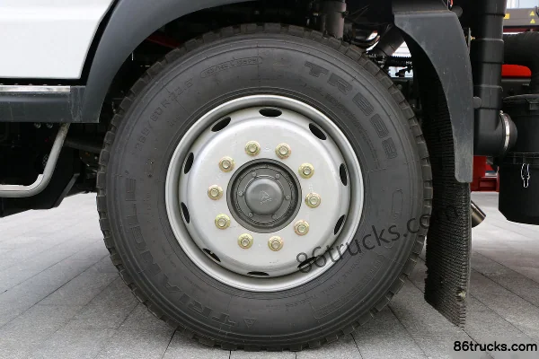 Sinotruk Steyr M5G camion lourd 210 ch 4X2(6 roues) porte-voitures à essieu central Châssis (3) | 86Trucks