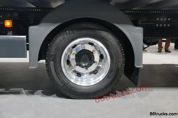 MAN TGL Series Medium Truck 190 hp 4X2(6 wheels) Box Cargo Truck (TGL 8.190 4x2 BL) Chassis (1) | 86Trucks
