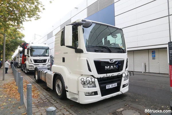 MAN MAN TGS heavy truck Tractor Trucks