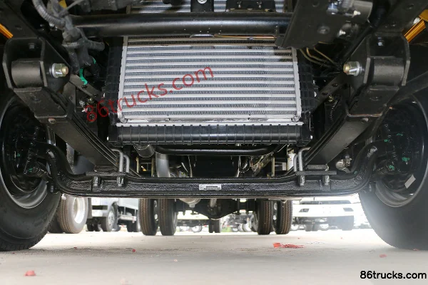 Foton Ollin TX 120 hp 4X2(6 wheels) 3.83m Double Row Flatbed Light Truck (China VI) Chassis (1) | 86Trucks