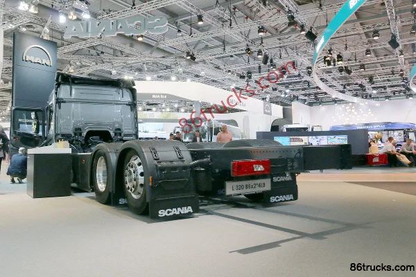 Scania camion porteur 320 ch 6X2(8 roues) (modèle L320 B6X2 4LB) Extérieur (3) | 86Trucks