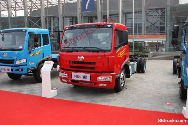 FAW Jiefang Qingdao Xiao Hanwei (J5M) camion moyen 160 ch 4X2(6 roues) camion porteur à grille 6,75 m Extérieur (2) | 86Trucks