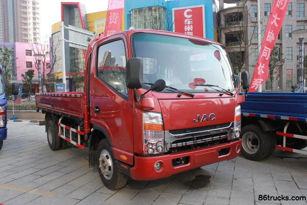 JAC New Shuailing H330 130 hp 4X2(6 wheels) 4.18m single-row flatbed light truck Exterior (2) | 86Trucks