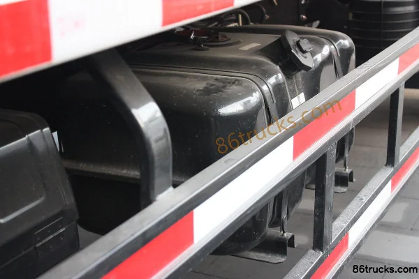 JAC Shuailing III 136 hp 4X2(6 wheels) 3.8m Single-row Van Light Truck Chassis (2) | 86Trucks