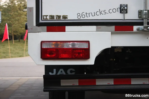 JAC Shuailing III 136 hp 4X2(6 wheels) 3.8m Single-row Van Light Truck Chassis (1) | 86Trucks