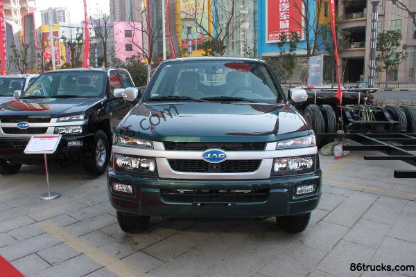 JAC Ruiling 2011 88 ch 2,5 L diesel pick-up double cabine standard (4D25) (3) | 86Trucks