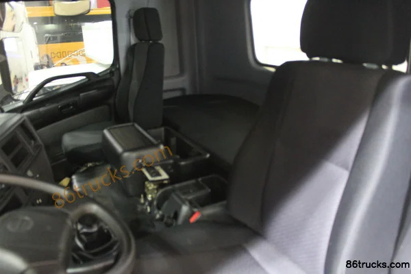 GAC HINO série 700 camion lourd 350 ch 6X4(10 roues) camion benne 5,2 m Cabine (3) | 86Trucks