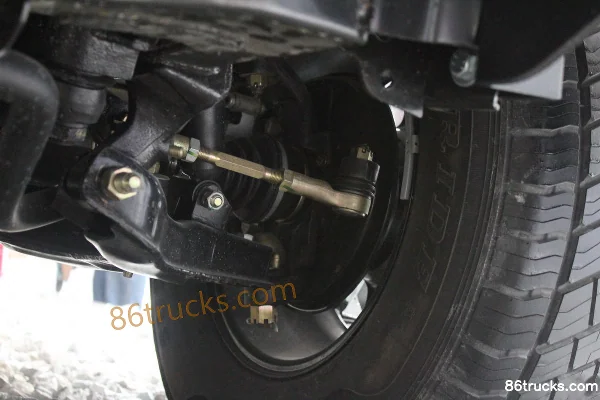 Foton Sup V off-road version 2.8L diesel double-row pickup Chassis (2) | 86Trucks