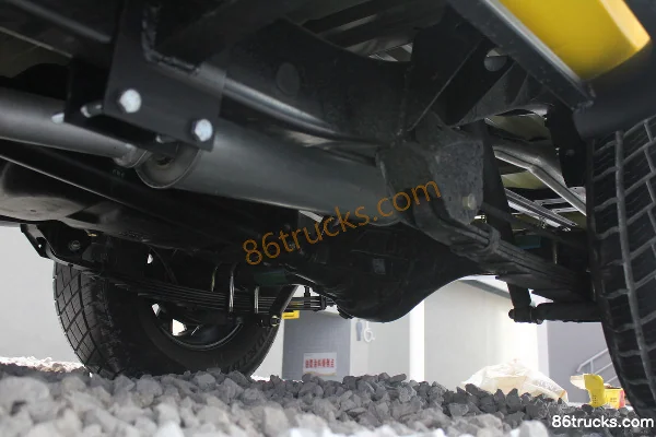 Foton Sup V off-road version 2.8L diesel double-row pickup Chassis (1) | 86Trucks