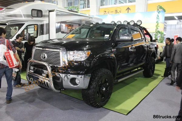 Toyota Tundra 4WD 5.7L Gasoline Double Cab Pickup Exterior (3) | 86Trucks