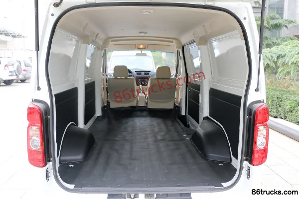 Changan Light Vehicle Ruixing EM80 II 2.4T 4.81m Low Roof Pure Electric Van 150kWh Body (1) | 86Trucks