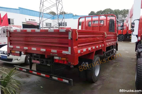 Dayun Aopuli 160 hp 4X2(6 wheels) 4.12m Single Row Flatbed Light Truck Exterior (2) | 86Trucks