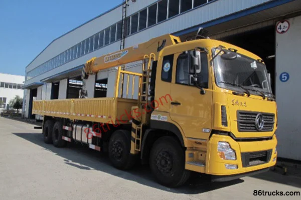 Dongfeng Commercial Vehicle Tianlong 315hp 8X4(12 wheels) 7.5m truck-mounted crane Exterior