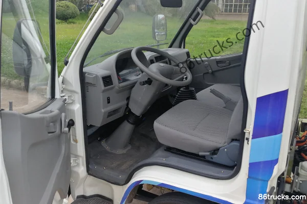 FAW Hongta Lanjian EV200 3.16T 3.02m Single Row Pure Electric Van Light Truck 45.2kWh 4X2(6 wheels) Cab (1) | 86Trucks