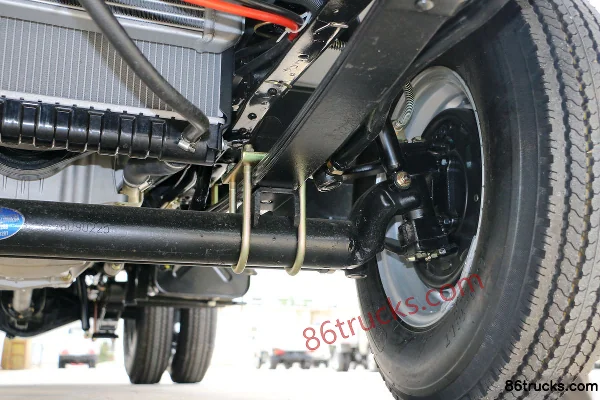 Beiqi Heibao H7 71 ch 4X2(6 roues) diesel 2,92 m cabine avancée plateau micro camion Châssis (3) | 86Trucks