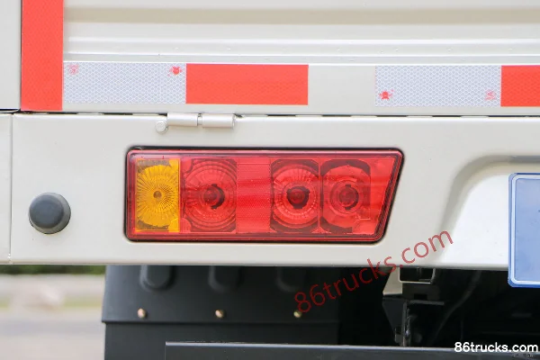 Beiqi Heibao H7 71 ch 4X2(6 roues) diesel 2,92 m cabine avancée plateau micro camion Carrosserie (2) | 86Trucks