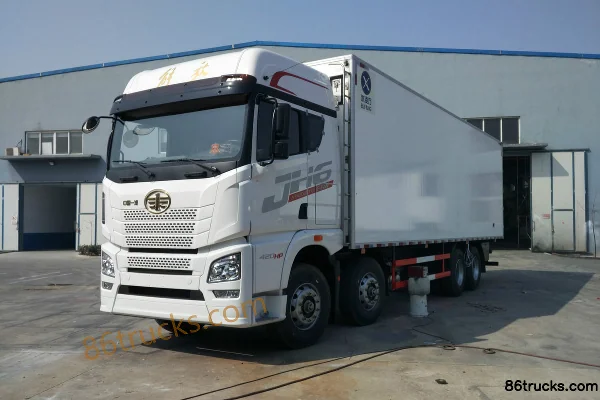 FAW Jiefang Qingdao JH6 Camion lourd 420 ch 8X4(12 roues) Camion frigorifique 9,4 m (Binglingfang) Extérieur (3) | 86Trucks