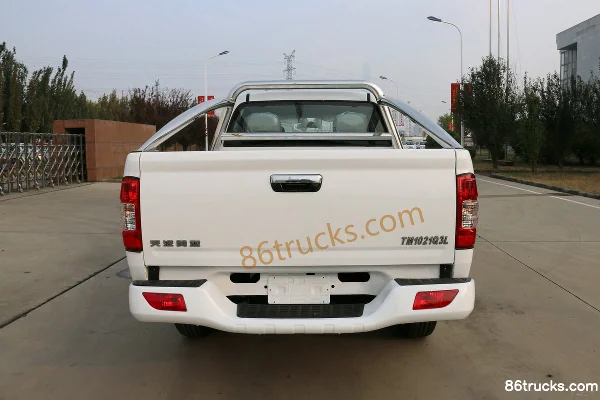 Tianqi Meiya 2018 Luxury Top Edition 2.2L Gasoline 112 hp 4x2(6 wheels) Extended Double Cab Pickup (5) | 86Trucks