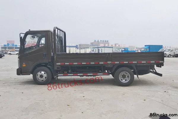 Foton Shidai H2 110 ch 4X2(6 roues) camion léger plateau 4,18 m cabine simple Extérieur (3) | 86Trucks