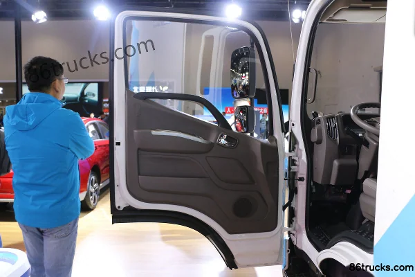 Foton Aumark EV Single Row Pure Electric Van Light Truck 109.7kWh 4X2(6 wheels) Interior (1) | 86Trucks