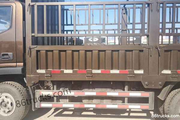 Foton Ruowo ES3 190hp 4X2(6 wheels) 3.84m semi-row flatbed light truck (China VI) Body (1) | 86Trucks