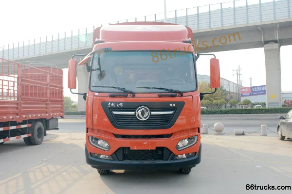 Dongfeng Commercial Vehicle Tianjin KR 180 hp 4X2(6 wheels) 5.8m half-row stake truck Exterior (2) | 86Trucks