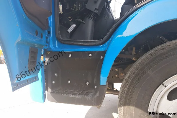 Yuejin Shangjun X100-28 102 ch 4X2(6 roues) 3,65 m camion léger à ridelles, cabine simple (1) | 86Trucks
