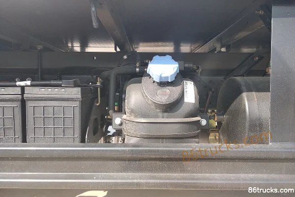 Yuejin Shangjun X100-28 102 ch 4X2(6 roues) 3,65 m camion léger à ridelles, cabine simple Châssis (3) | 86Trucks