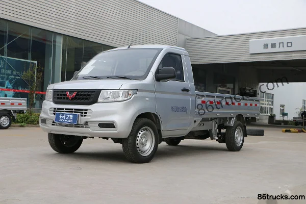Wuling Rongguang Xinka 1.5L 107 hp 4X2(6 wheels) Gasoline 3.15 m Single Row Flatbed Mini Truck Exterior (3) | 86Trucks