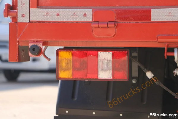 Sinotruk HOWO Hanjiang 170 ch 4X2(6 roues) camion benne 4,15 m Carrosserie (2) | 86Trucks