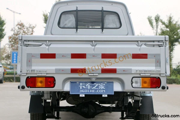 Wuling Zhiguang 1.2L 82 ch 4X2(6 roues) essence 2 m camion plateau double cabine Carrosserie (1) | 86Trucks