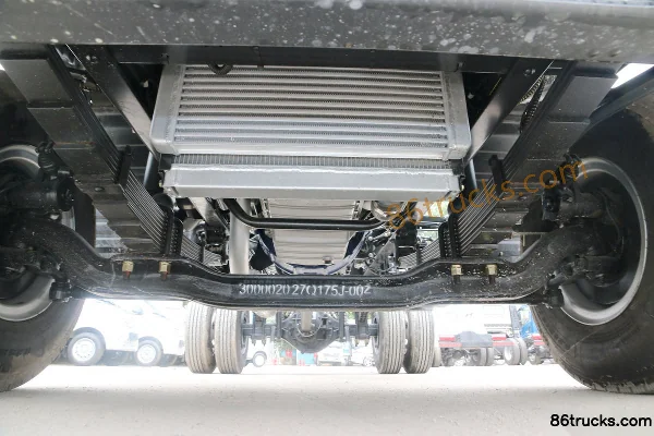 Hyundai Commercial Vehicle Zhidao 500M 156 hp 4X2(6 wheels) 4.165m Single-row Van Light Truck Chassis (1) | 86Trucks