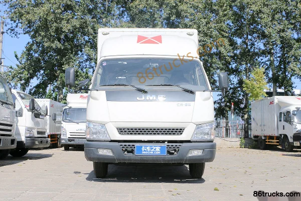 JMC Shunda Wide Body 143hp 4X2(6 wheels) 3.8m Semi-row Van Light Truck (China VI) Exterior (2) | 86Trucks