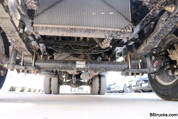 Changan Kuayue Xinbao II 1.5L 112 hp 4X2(6 wheels) 3.185m single-row van micro truck Chassis (1) | 86Trucks